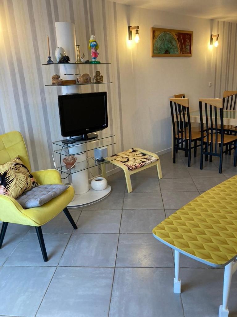 Bed and Breakfast Doupassage La Chatelaine Exterior foto